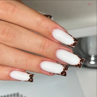 French Tips liegen im Trend