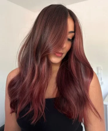 Helle Balayage in Braun und Rot