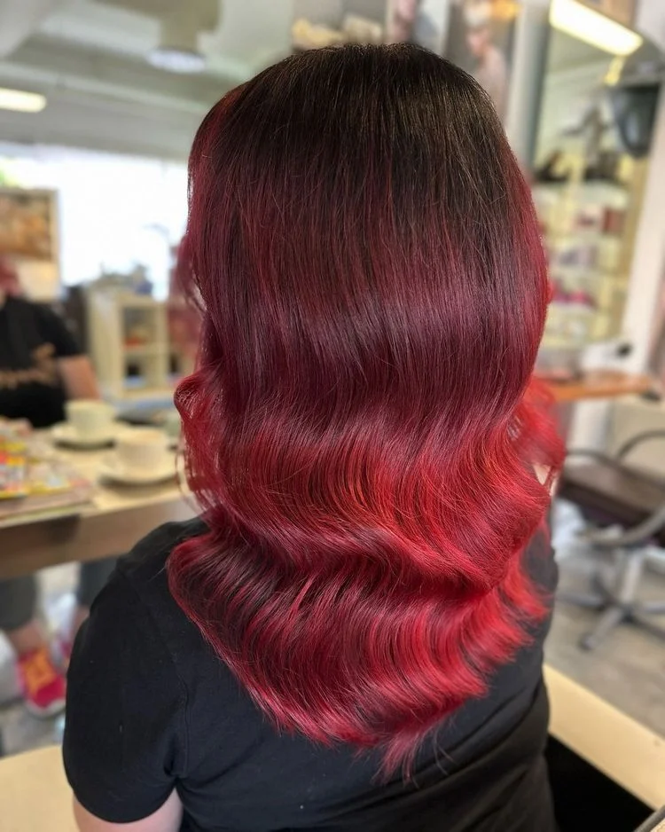 Leuchtende Rot-braune Balayage