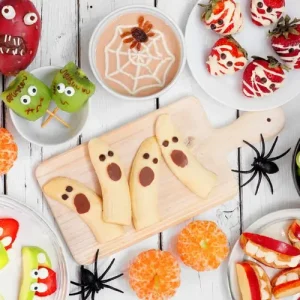 Buffet zu Halloween im Kindergarten oder zu Hause für Kinder mit Obst gestalten