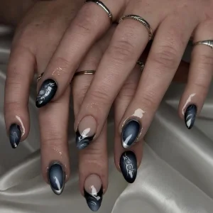 Dark Aura Nails: Stylishe Nägel für den Herbst 2024