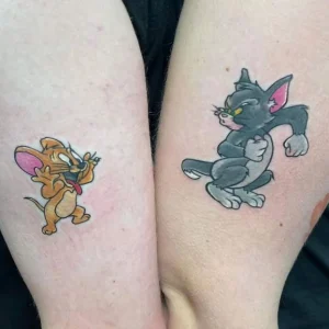 Lustige Partner Tattoos - so repräsentieren Sie Ihre Liebe!