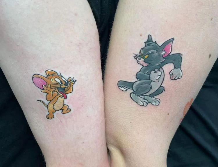 Lustige Partner Tattoos - so repräsentieren Sie Ihre Liebe!