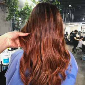 Zimt Farbe liegt im Trend