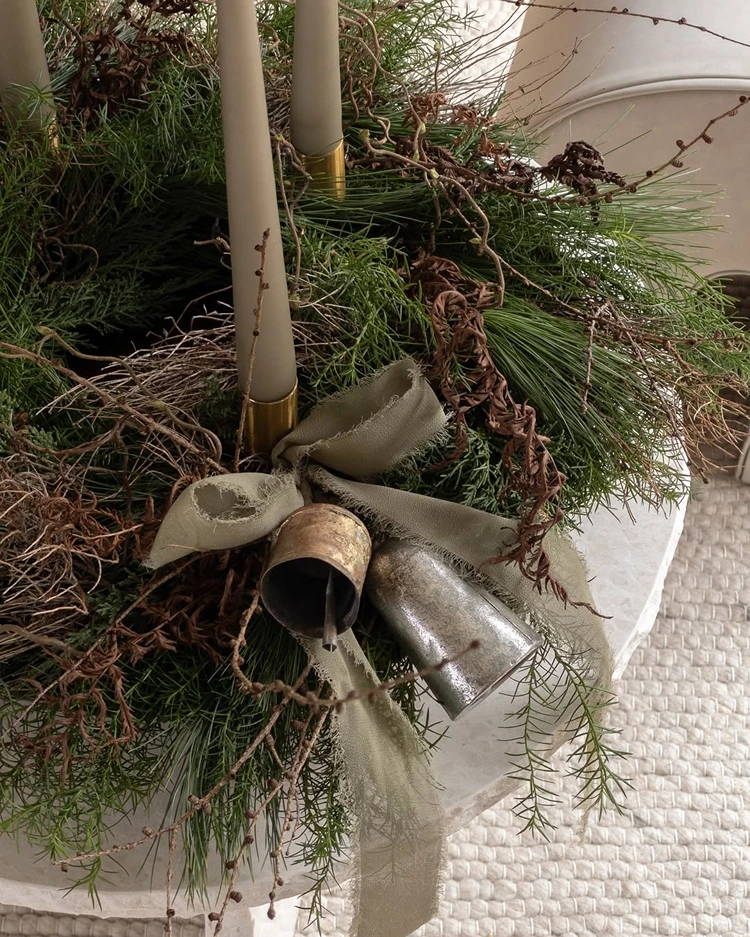 adventskranz in grau und silber inspiration