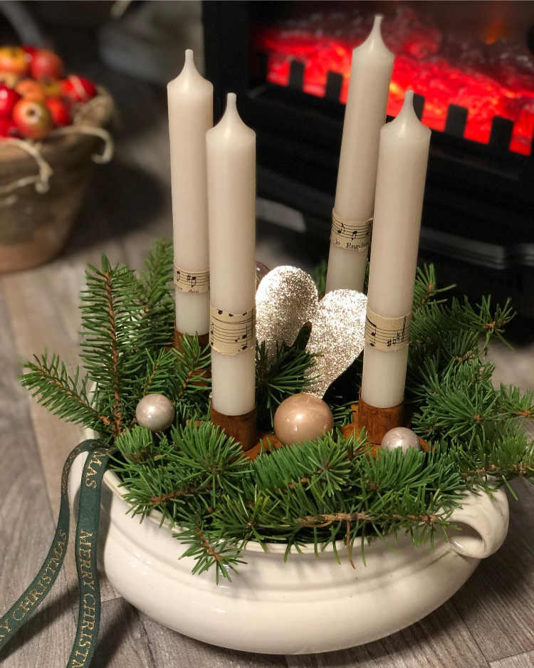 adventskranz in schale
