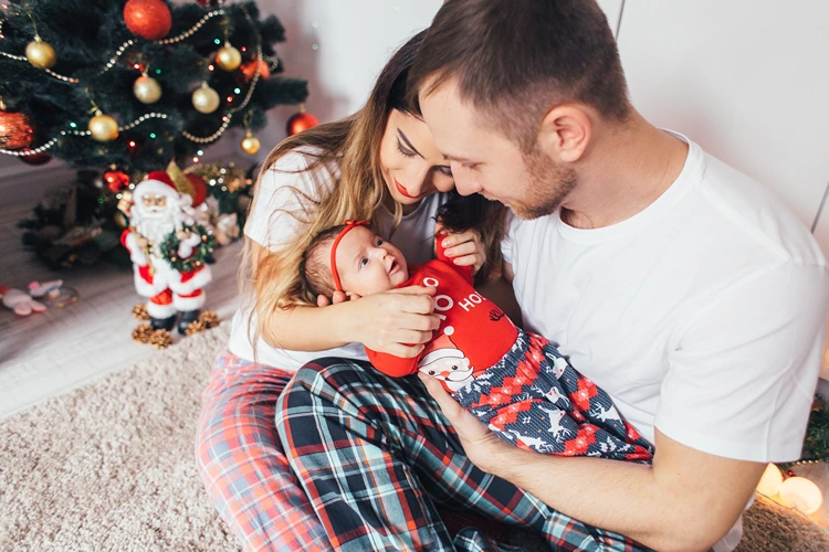 gemütliche weihnachtsmomente mit baby