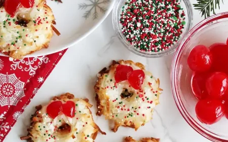 Kokosmakronen als Weihnachtskranz dekorieren Anleitung