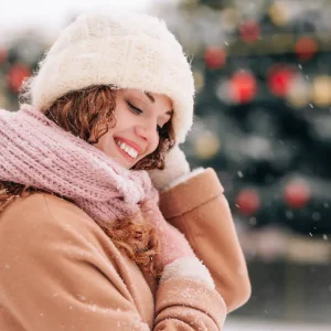 die richtige pflege für locken im winter