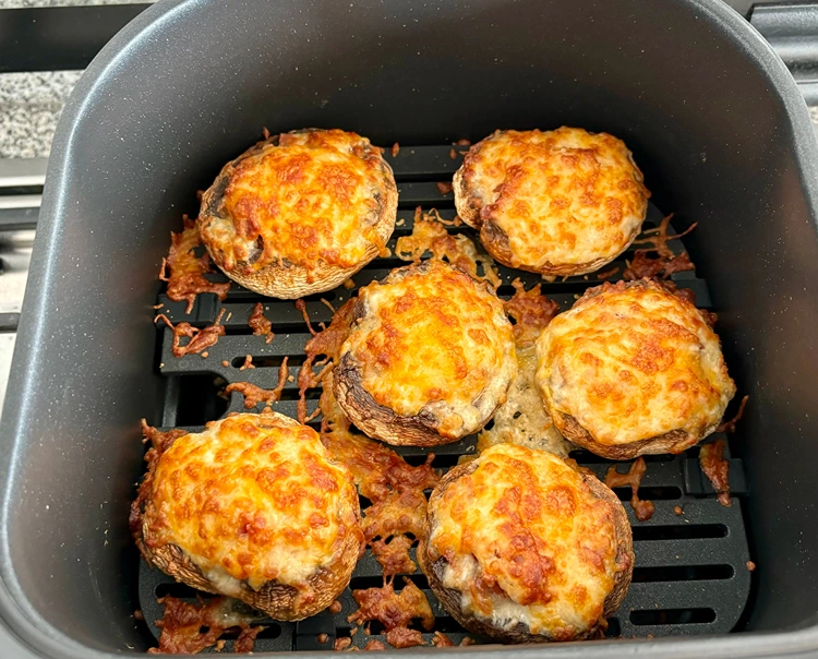 mit käse überbackene airfryer champignons