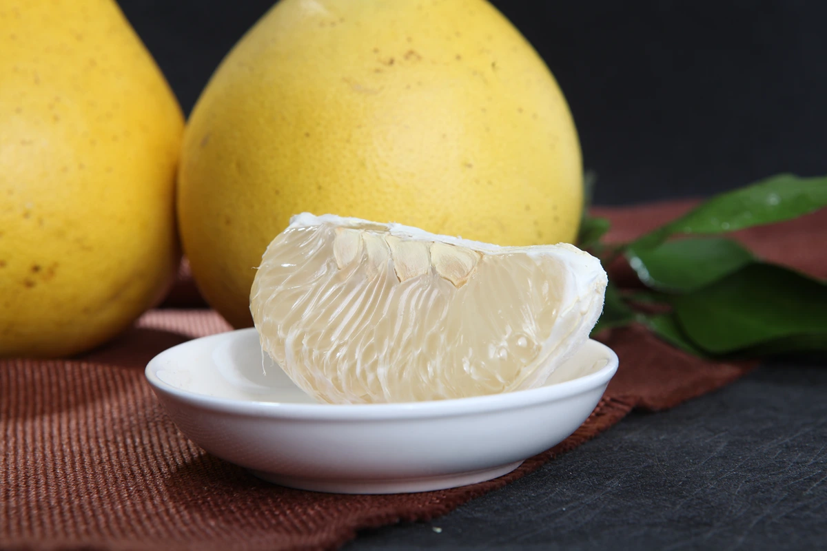 pomelo kernen vor dem einpflanzen vorbereiten