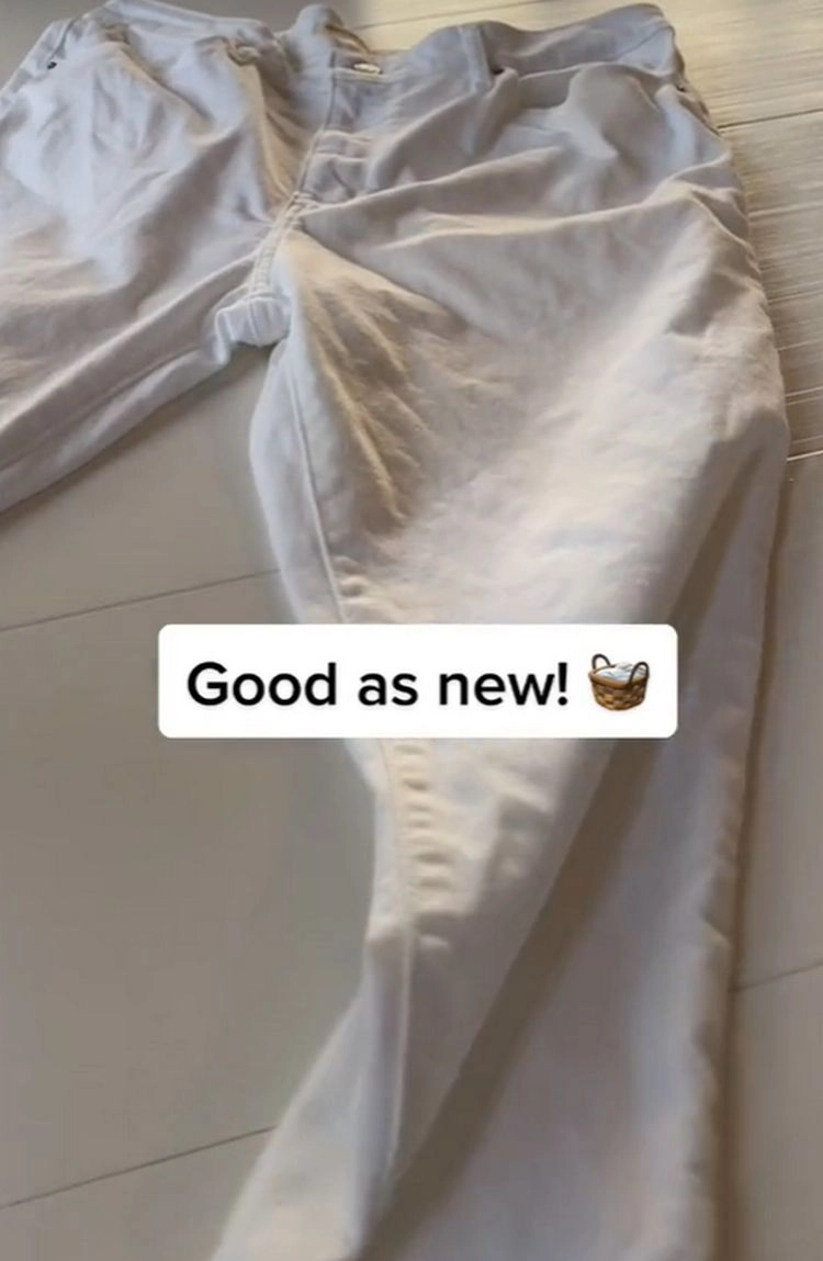 Kaffeefleck aus Jeans entfernen Hacks