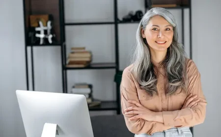 Graue Haare färben, aber nicht, wie Sie denken - bleiben Sie grau