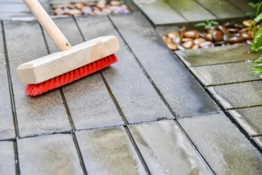 Terrassenplatten reinigen mit Waschpulver Anleitung