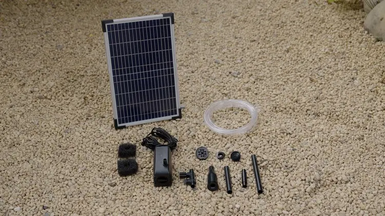 Was ist im Lieferumfang des Springbrunnens enthalten