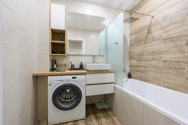 waschmaschine unter holzplatte neben aufsatzwaschbecken mit unterschrank