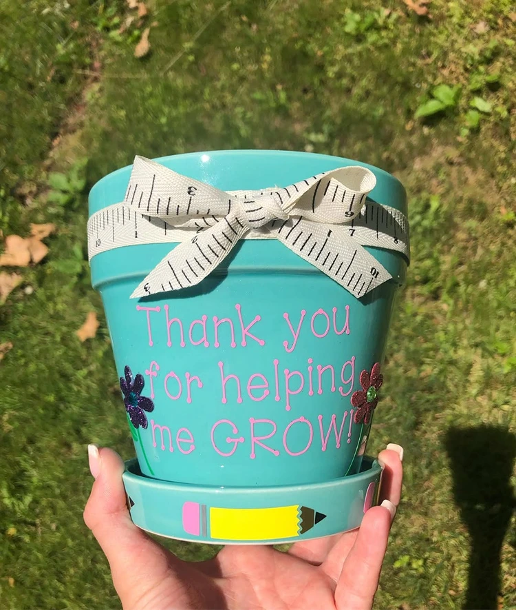 blumentopf als abschiedsgeschenk für erzieherin selber dekorieren