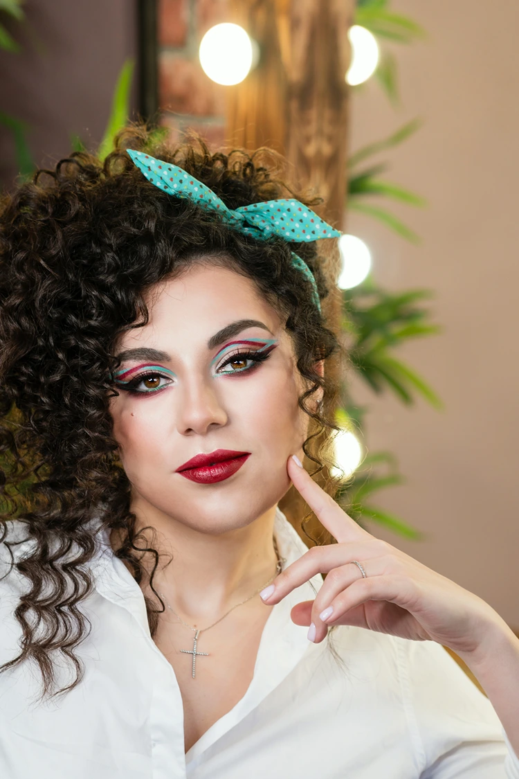 die seitlichen strähnen offen