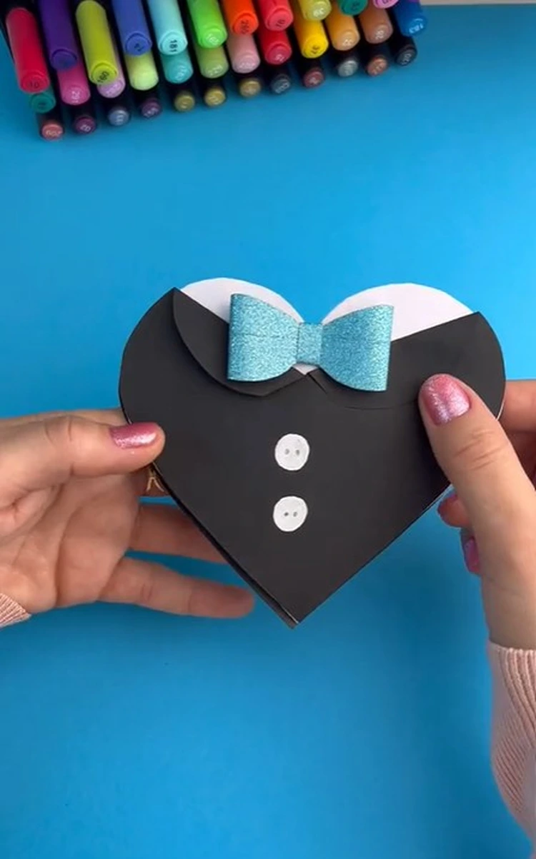 diy vatertagskarte idee hemd herz das sich öffnet