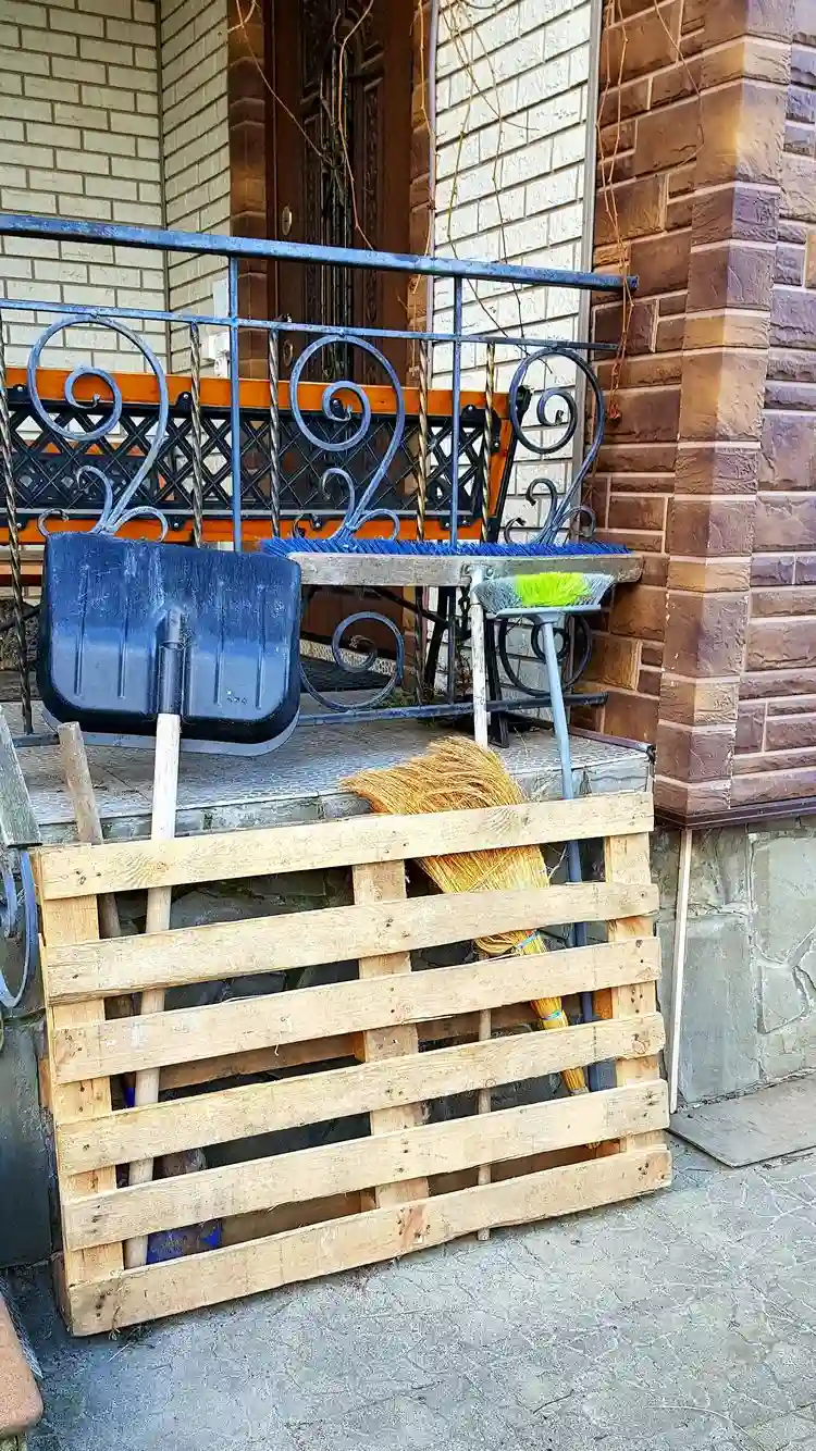 palette zur aufbewahrung von gartengeräten ideen, tipps und tutorial