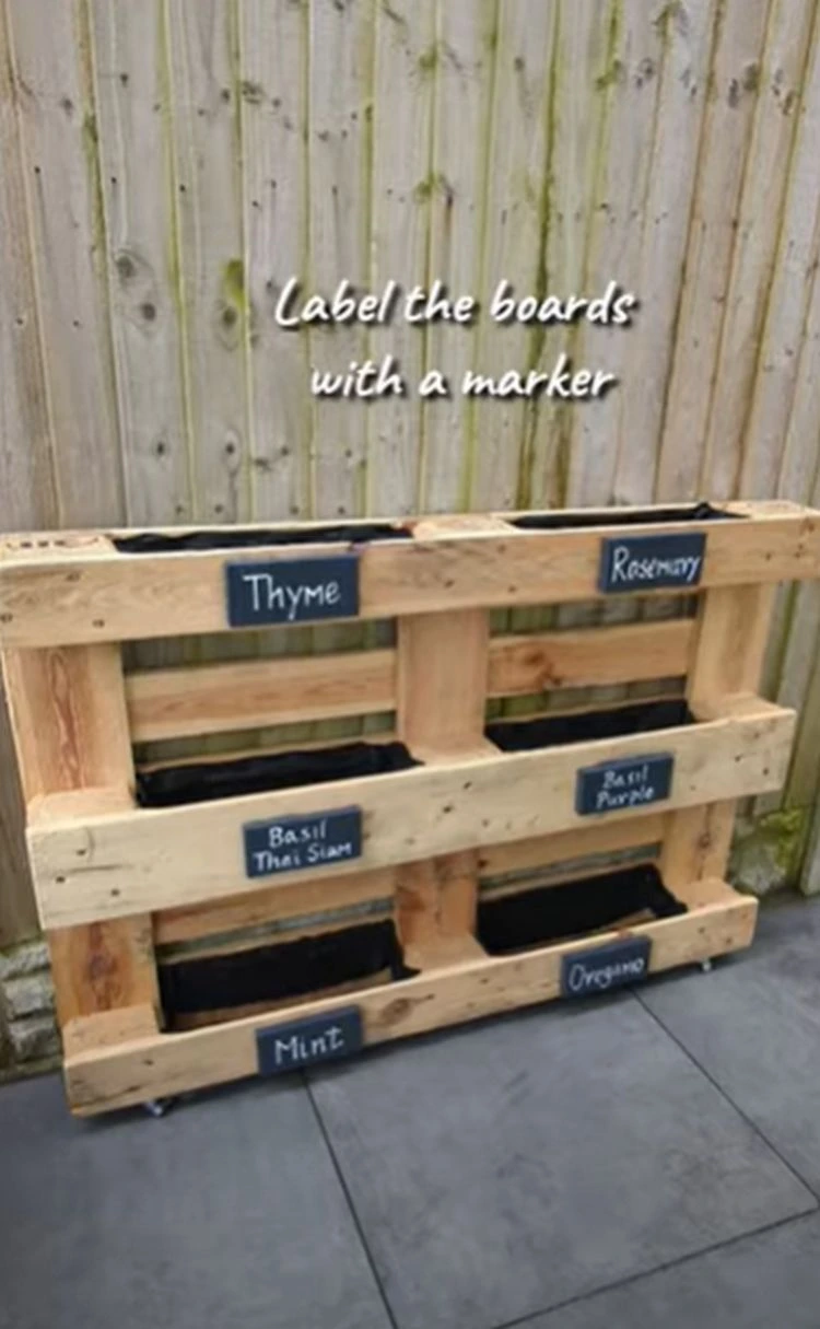 schritt für schritt anleitung für diy palettengarten 4