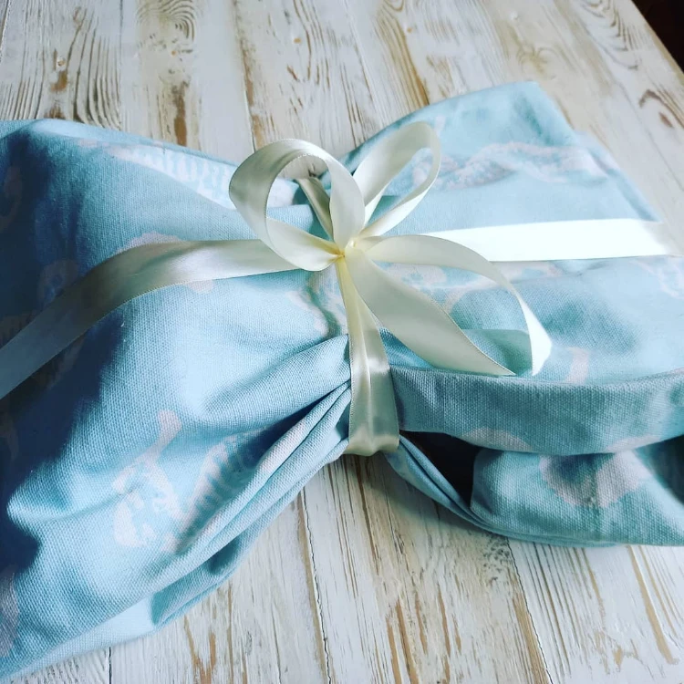 upcycling alter gardinen als geschenk