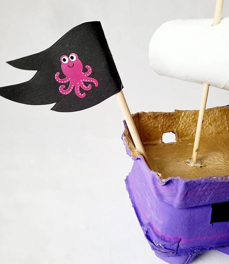 bastelanleitung schiff aus eierkarton