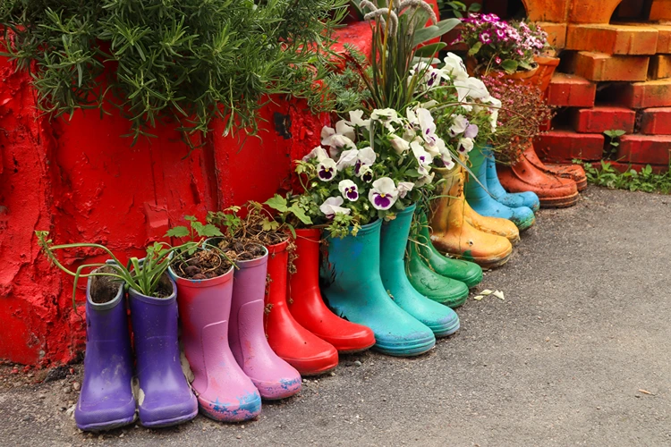 beet deko bute gummistiefel voller blumen