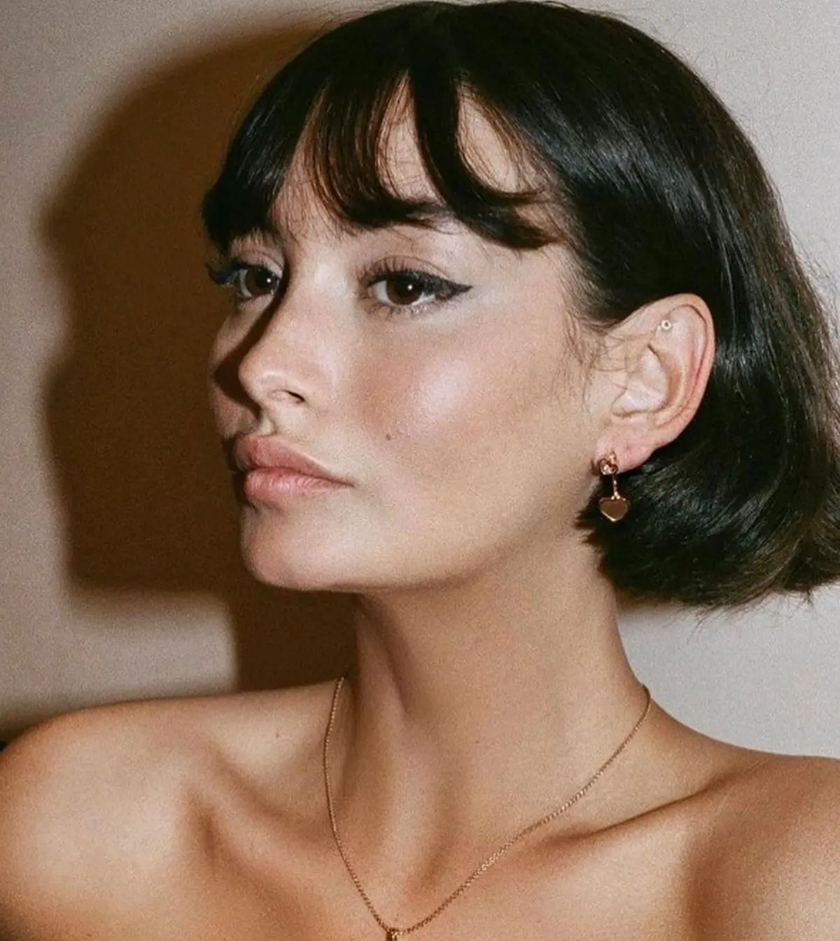 puppen bob cut das ist die trendfrisur für den sommer 2025, die jüngeren und älteren frauen schmeichelt