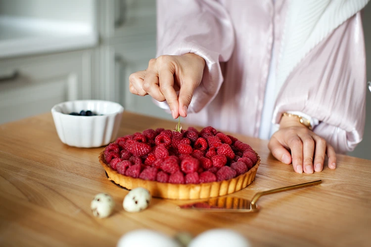 rezept sommertorte mit frischen himbeeren