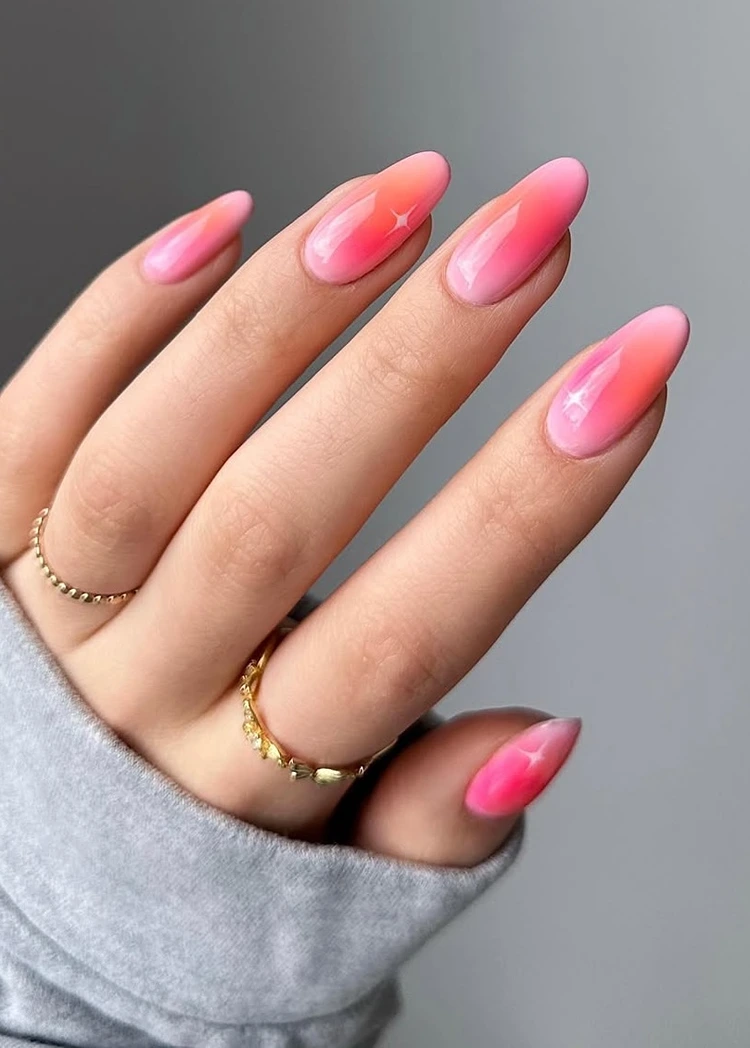 sanfte aura nails in pink – der perfekte ombré look