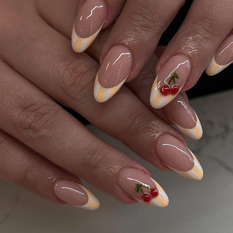 sommerliche nägel mit kirschen french nails mal anders