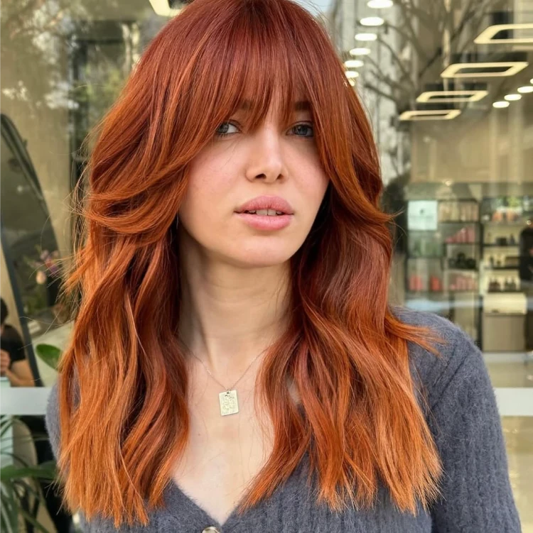 apricot copper haar mit pony