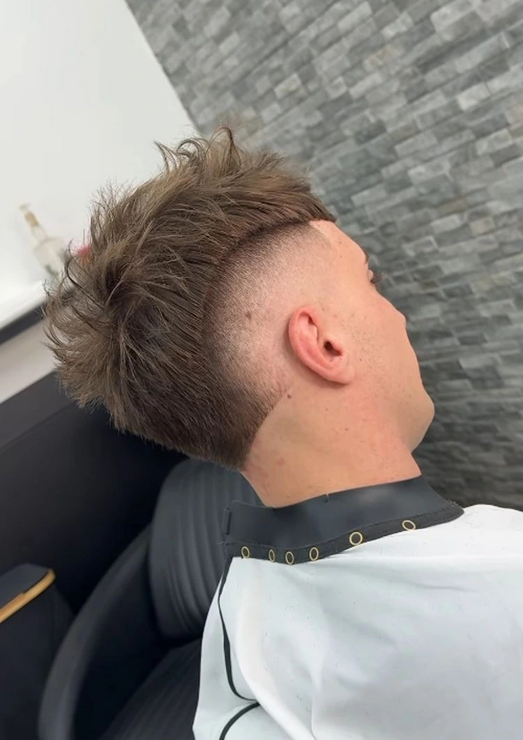 eine trend frisur 2025 für alle gesichtsformen