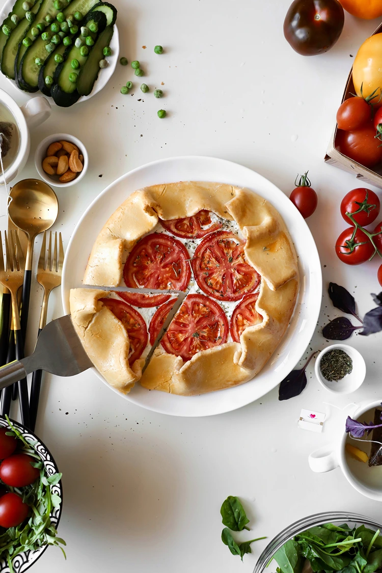 leichtes sommer rezept gelatte mit tomaten