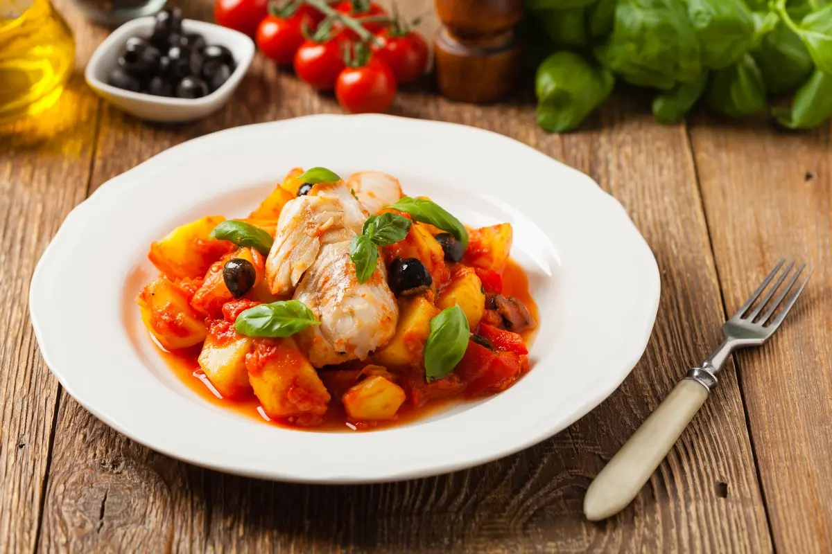 Rezept mit Kabeljau, Kartoffeln und Gemüse einfach zubereiten