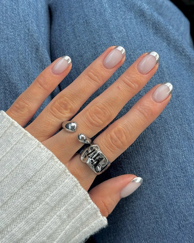chrome french tips september 2025 nageldesigns