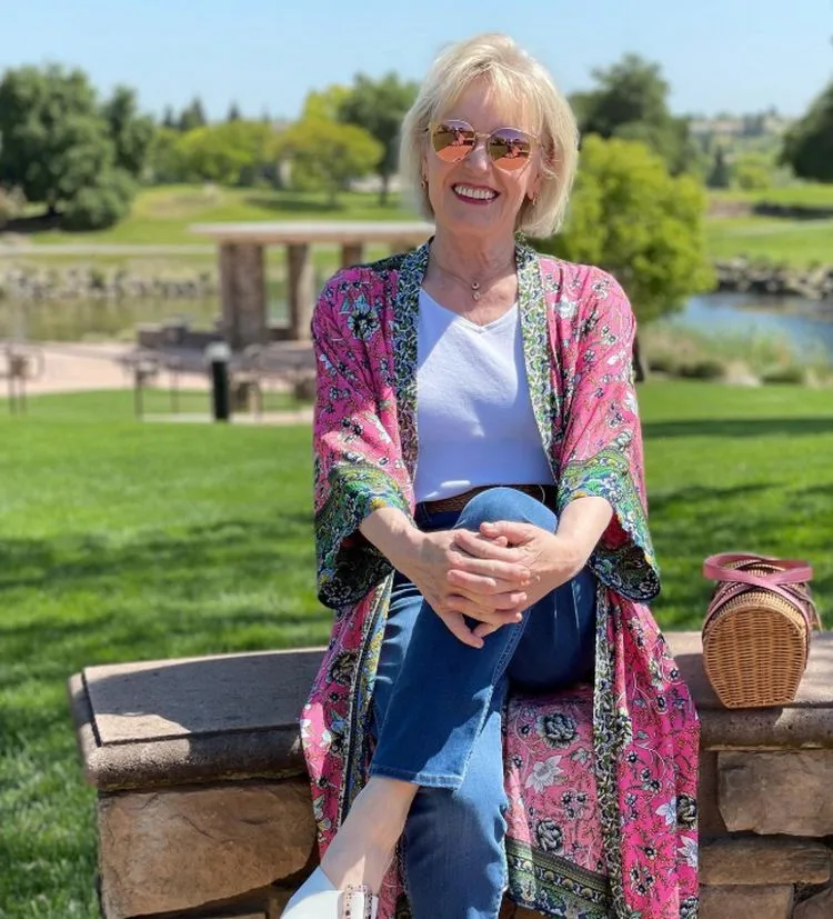 die beste multifunktionale jeanshose (auch für frauen ab 50!)