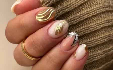 gold chrome nageldesign trend im herbst 2025