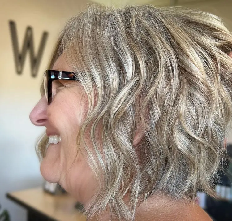 grey blending frisuren, um graue haare rauswachsen zu lassen styling und pflege