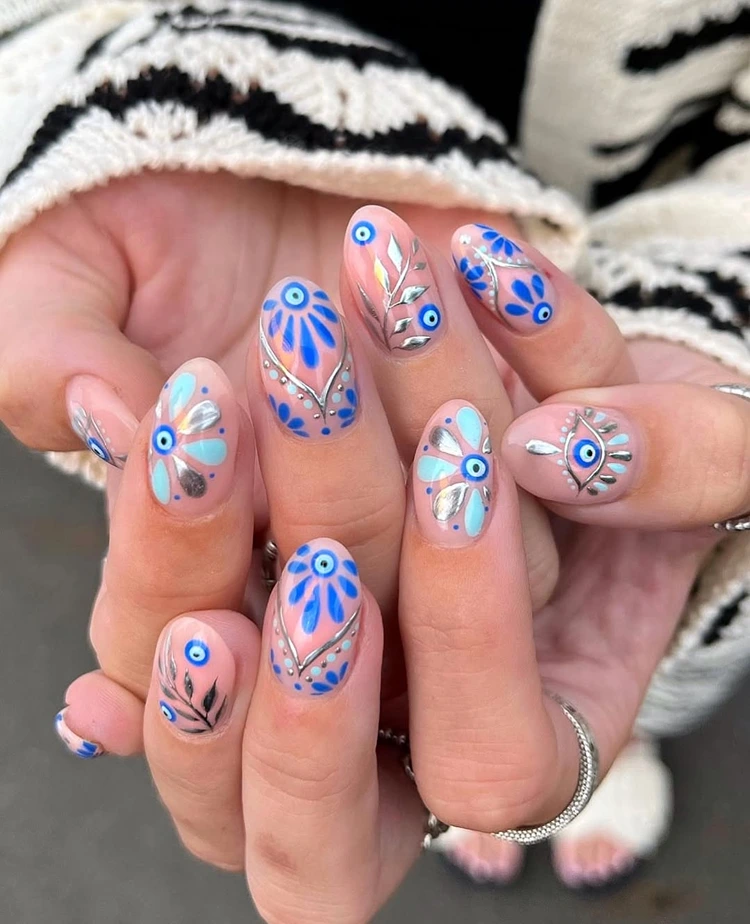 holiday nails mit bösem auge türkei urlaub