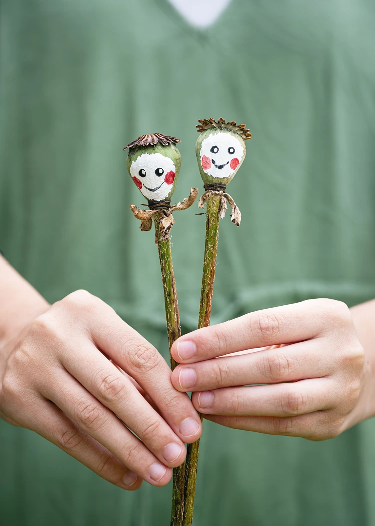lustige mohn männchen selbstgemacht aus kapseln