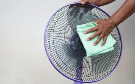 mit plastiktüte säubern komisch, aber funktioniert so kann man den ventilator reinigen!