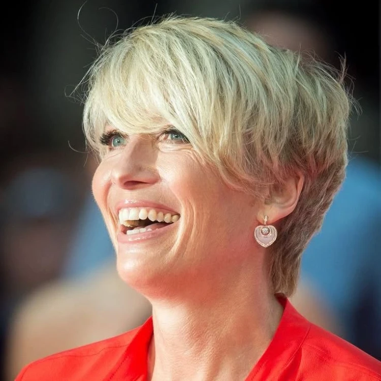 pixie cut mit seitlichem pony emma thompson