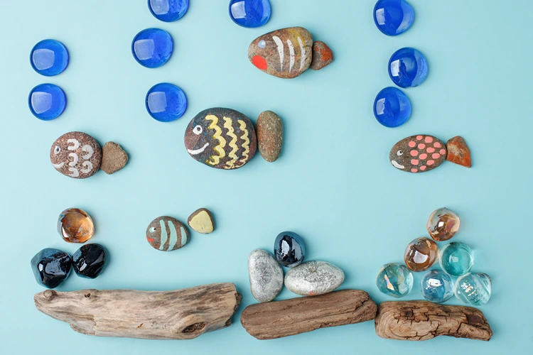 sommer basteln mit kindern fische aus steinen