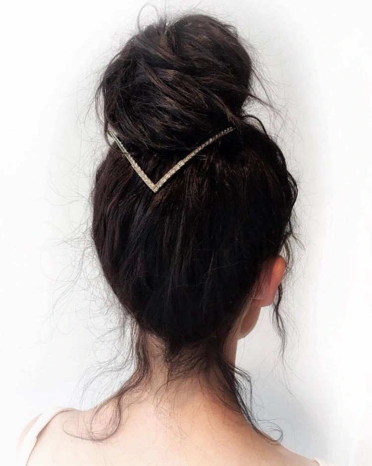 stilvoller hoher dutt