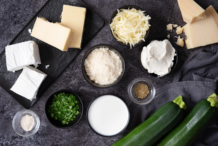 zutaten für low carb zucchini spaghetti