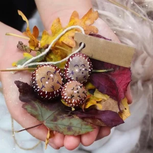 Bastelideen für Kinder in der Grundschule mit Kastanien