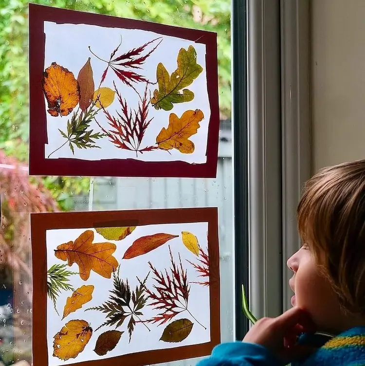 Bastelprojekte für herbstliche Fensterdeko mit Kindern