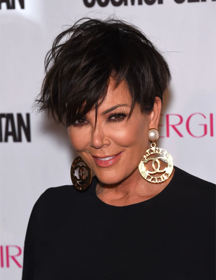 kris jenner short shag mit gestuften bangs